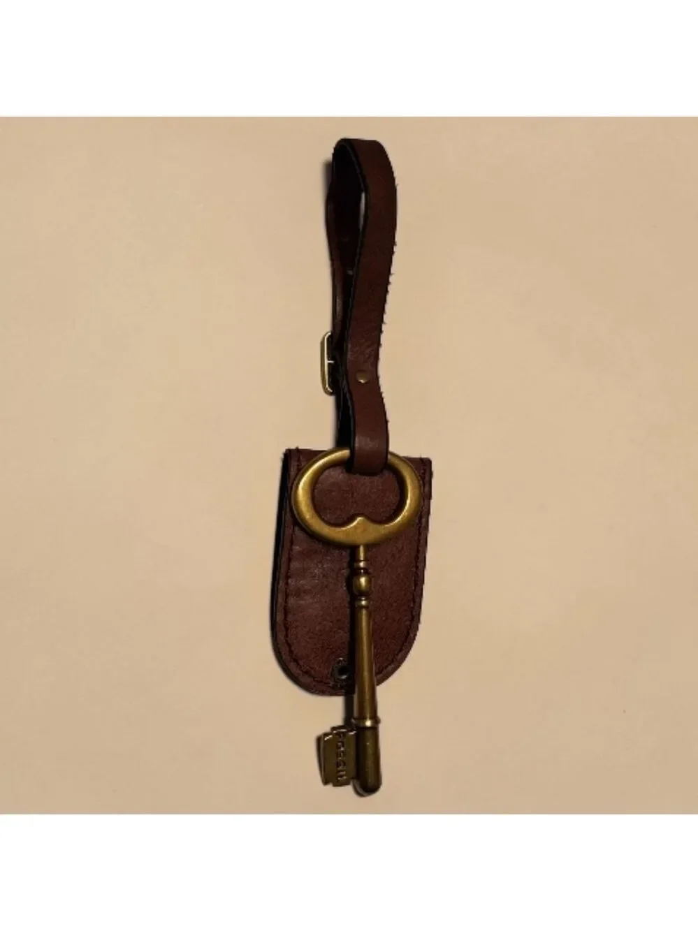Fossil Brown Leather Hangtag Luggage Tag Key Holder with Brass Accents